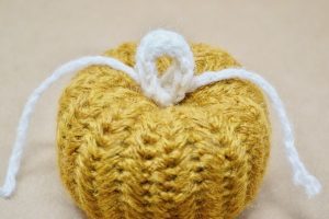 amigurumi halloween pumpkins crochet pattern 19