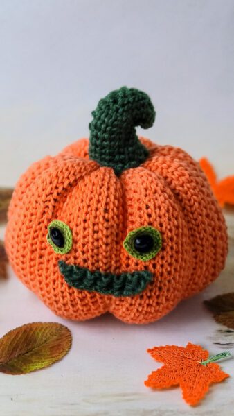 crochet pumpkin free pattern 14