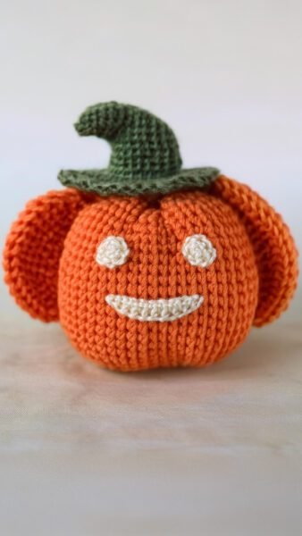 crochet pumpkin free pattern 15