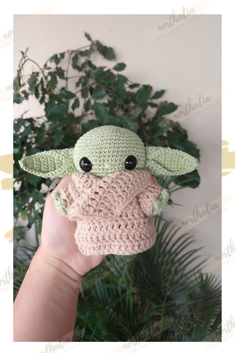 Crochet Yoda Baby Keychain Amigurumi Free Pattern