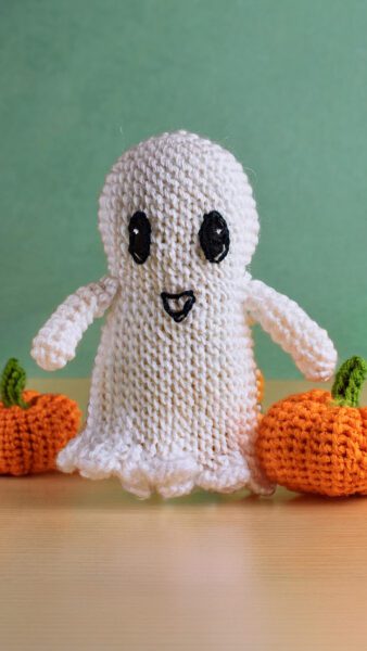 Amigurumi Halloween Crochet ghost  13