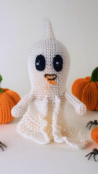 Amigurumi Halloween Crochet ghost  11