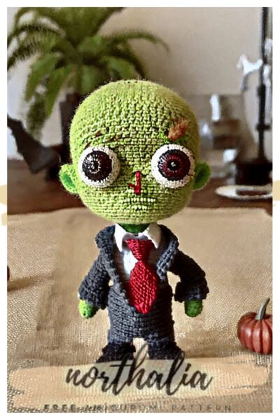 amigurumi zombie 13