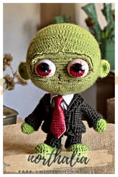 amigurumi zombie 6