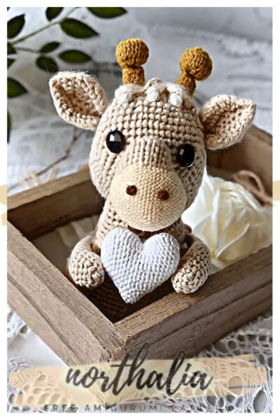 Amigurumi baby giraffe 6