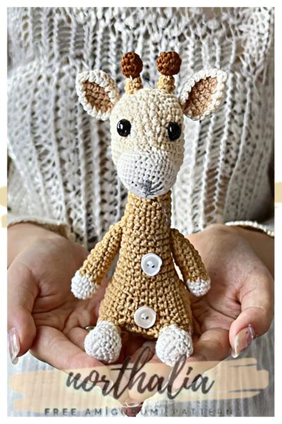 Amigurumi baby giraffe 12