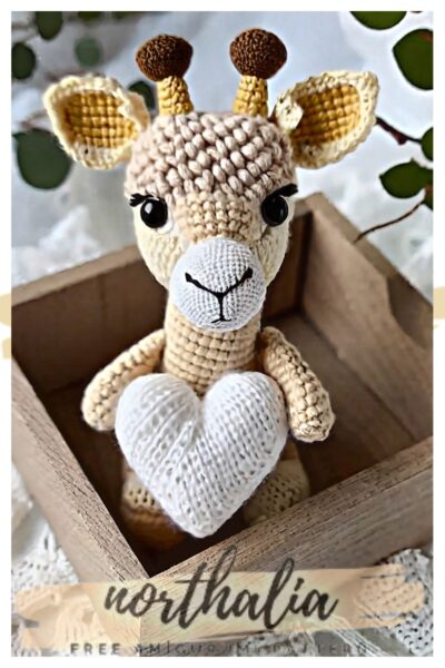 Amigurumi baby giraffe 11