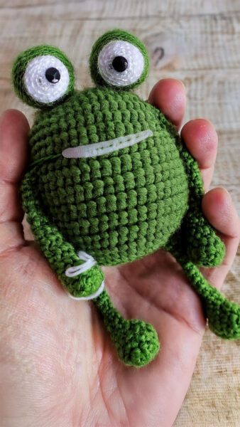 Amigurumi Frog Crochet Pattern 2