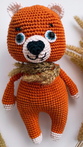 Amigurumi Tiger in Sweater 4